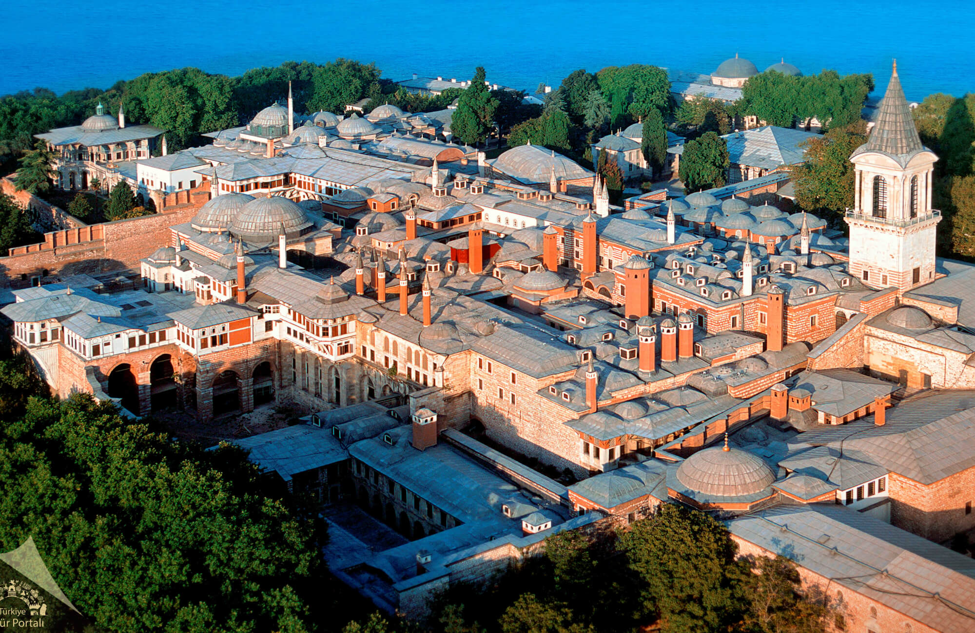 une-journee-au-palais